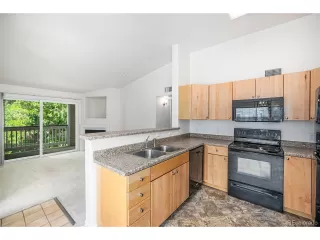 Photo #3: 9221836 Listing