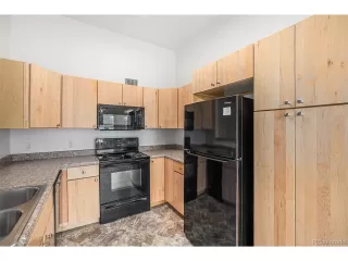 Photo #4: 9221836 Listing