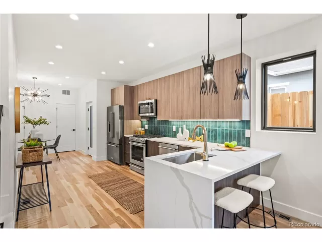 MLS: 9223903 Condo For Sale