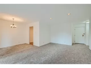 Photo #3: 9224227 Listing