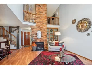 Photo #5: 9231921 Listing