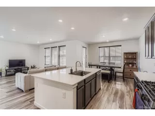 Photo #4: 9239394 Listing