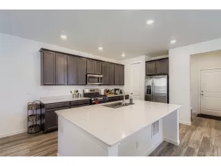 Photo #6: 9239394 Listing