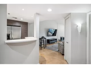 Photo #4: 9242039 Listing