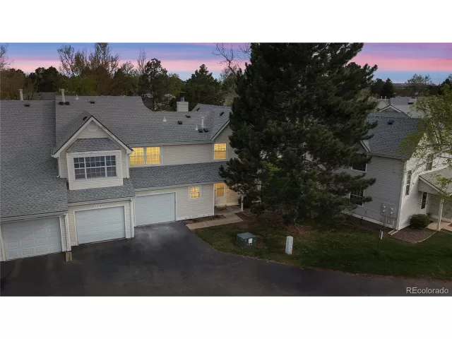 MLS: 9243922 Condo For Sale