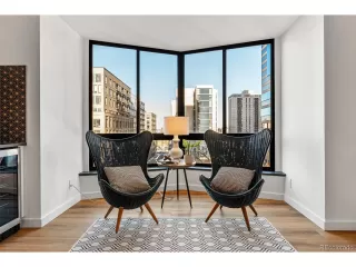 Photo #6: 9247698 Listing