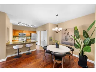 Photo #3: 9247879 Listing