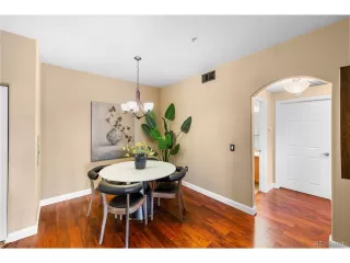 Photo #4: 9247879 Listing