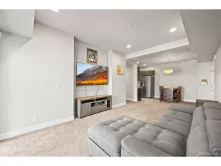 Photo #4: 9248217 Listing