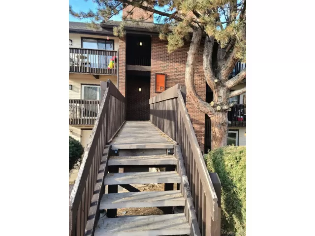 MLS: 9249280 Condo For Sale