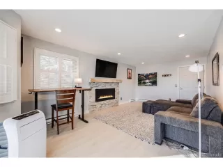 Photo #4: 9251463 Listing