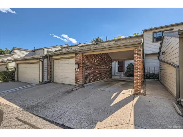 MLS: 9254377 Condo For Sale