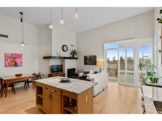 Photo #5: 9256039 Listing