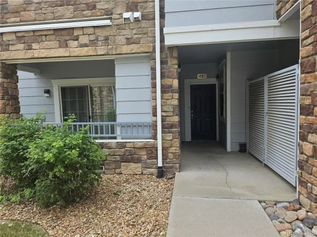 MLS: 9261135 Condo For Sale