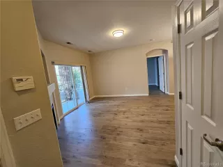 Photo #3: 9261135 Listing