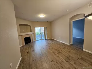 Photo #6: 9261135 Listing