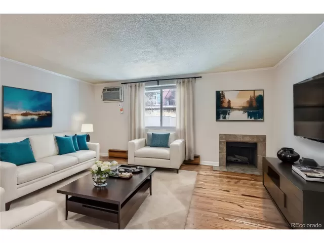 MLS: 9261189 Condo For Sale