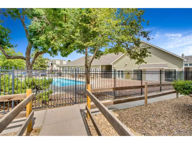 MLS: 9261545 Condo For Sale