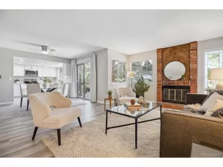 Photo #3: 9261973 Listing