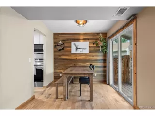 Photo #6: 9263556 Listing