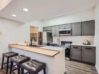 Photo #4: 9263688 Listing 