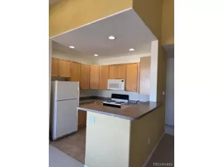 Photo #5: 9264300 Listing 