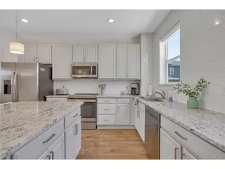 Photo #4: 9264561 Listing