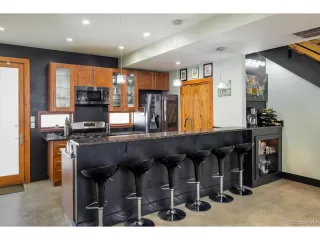 Photo #5: 9264727 Listing