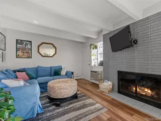 Photo #5: 9267962 Listing