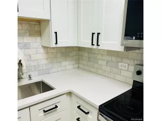 Photo #3: 9268164 Listing