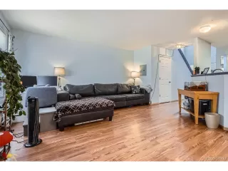 Photo #5: 9269474 Listing
