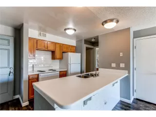 Photo #3: 9270136 Listing