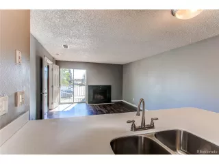 Photo #6: 9270136 Listing