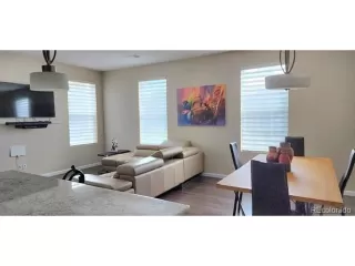 Photo #4: 9271157 Listing