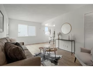 Photo #3: 9271257 Listing