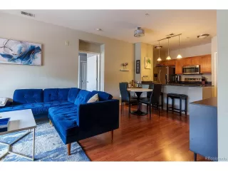 Photo #5: 9271441 Listing