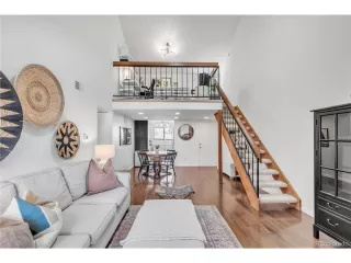 Photo #3: 9276985 Listing