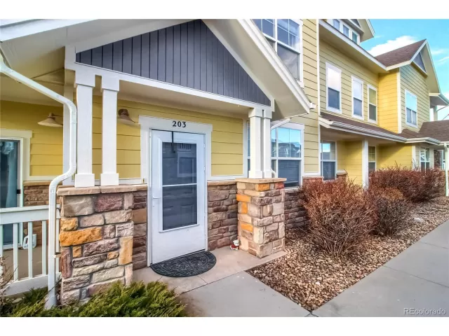 MLS: 9278296 Condo For Sale