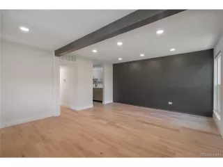 Photo #2: 9278850 Listing