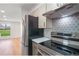 Photo #6: 9278850 Listing