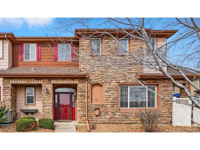 MLS: 9280951 Condo For Sale