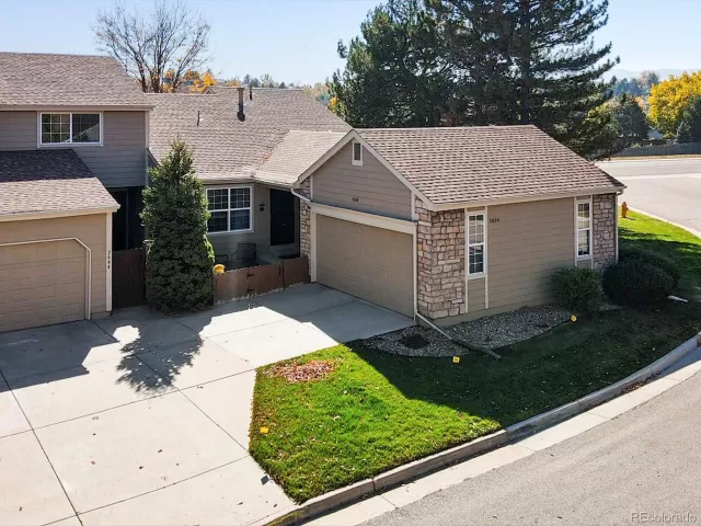 MLS: 9284369 Condo For Sale