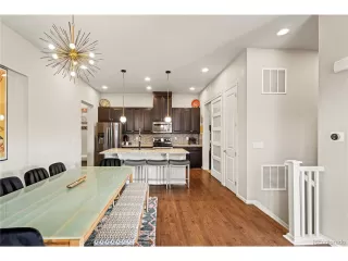 Photo #6: 9285117 Listing 