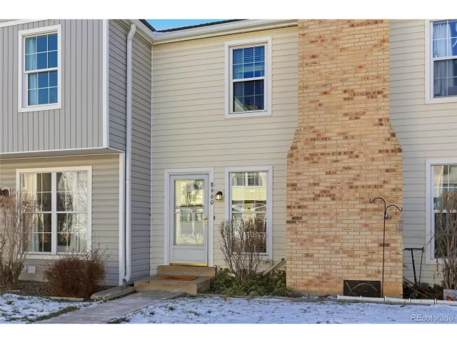 MLS: 9288214 Condo For Sale