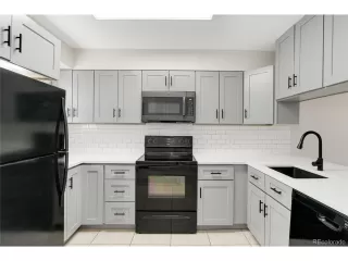 Photo #5: 9288644 Listing 