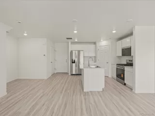 Photo #3: 9289719 Listing