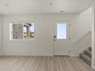 Photo #4: 9289719 Listing