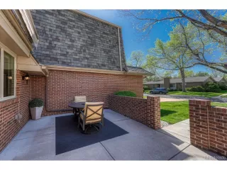 Photo #5: 9292497 Listing