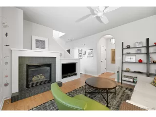 Photo #3: 9294367 Listing