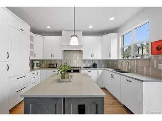 Photo #5: 9294367 Listing